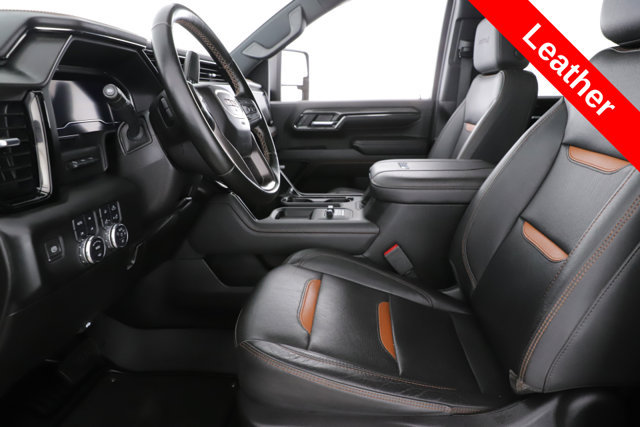 Used 2024 GMC Sierra 2500 AT4 w/ AT4 Premium Plus Package AWD/4WD image 17
