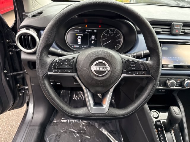 Used 2024 Nissan Versa SV FWD image 18