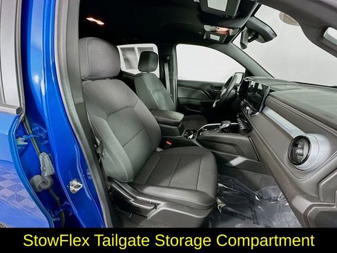 Used 2023 Chevrolet Colorado LT w/ LT Convenience Package II image 36