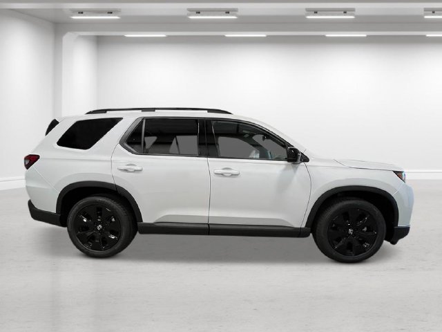 New 2026 Honda Pilot Black Edition image 9