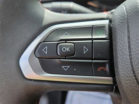 Used 2022 Jeep Compass Trailhawk image 27