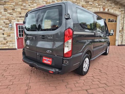 Used 2017 Ford Transit 150 XLT image 3