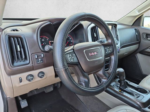 Used 2016 GMC Canyon SLT w/ Driver Alert Package AWD/4WD image 10