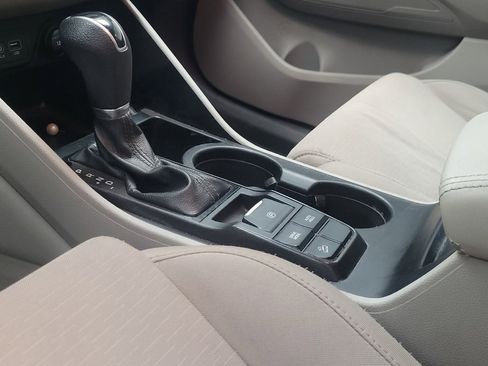 Used 2020 Hyundai Tucson SE AWD/4WD image 26