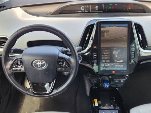 Used 2019 Toyota Prius Limited FWD image 28