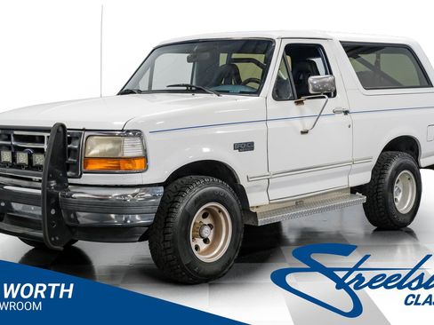 Used 1994 Ford Bronco XLT image 1
