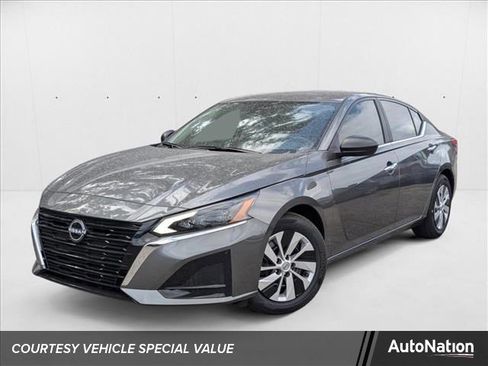 New 2025 Nissan Altima 2.5 S image 1