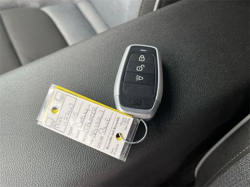 Certified 2025 Chevrolet TrailBlazer LT w/ Convenience Package image 33