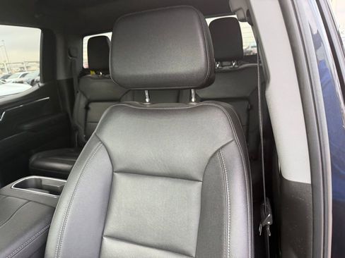 Used 2023 GMC Sierra 1500 SLT image 22
