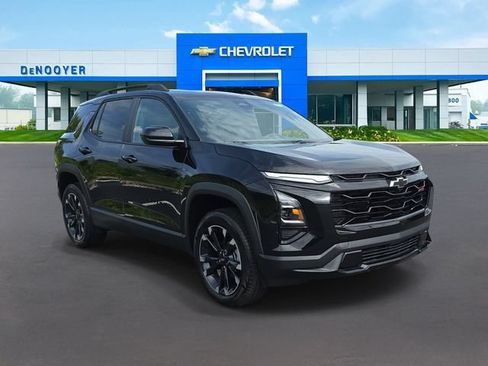New 2027 Chevrolet Equinox RS w/ LPO, Floor Liner Package AWD/4WD image 4