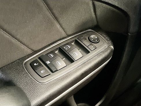 Used 2022 Dodge Charger GT AWD/4WD image 17