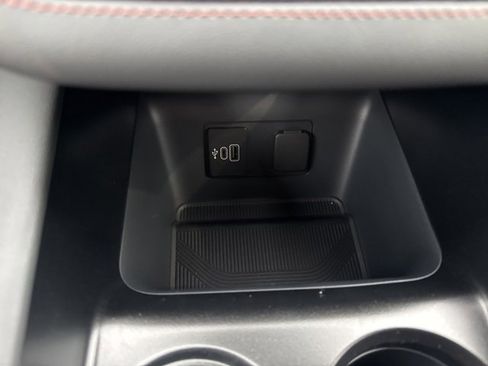 New 2026 Ford Explorer Active image 24