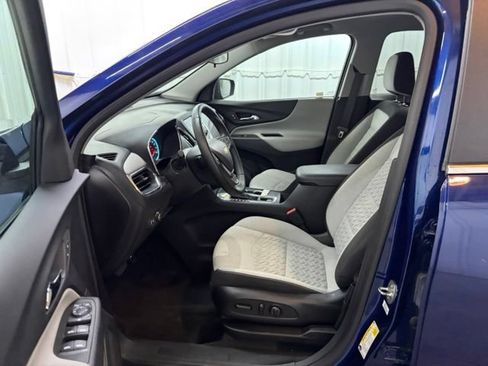 Used 2023 Chevrolet Equinox LT w/ Driver Convenience Package FWD image 22
