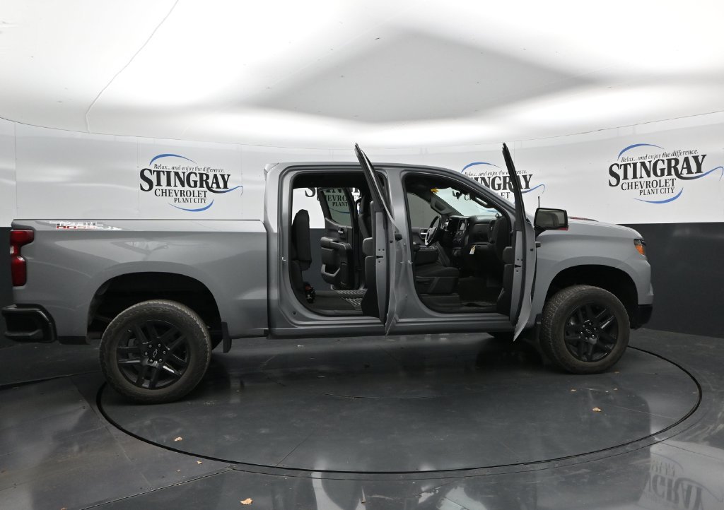 Used 2025 Chevrolet Silverado 1500 Custom Trail Boss AWD/4WD image 36