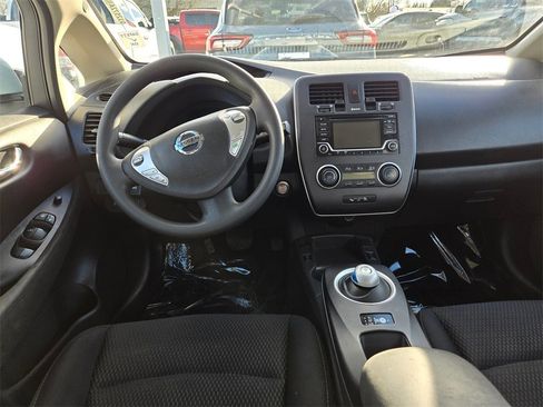 Used 2016 Nissan Leaf S w/ Charger Package image 10