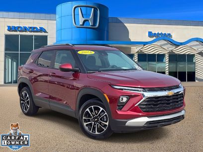 Used 2024 Chevrolet TrailBlazer LT w/ LT Cold Weather Package