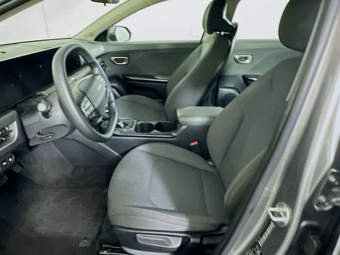 Used 2025 Kia K4 LXS FWD image 13