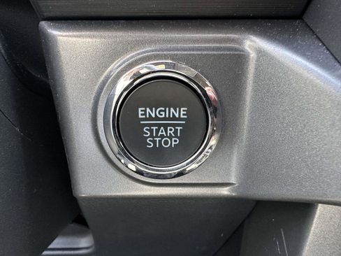 Used 2025 Ford F150 XLT w/ Equipment Group 302A MID AWD/4WD image 19