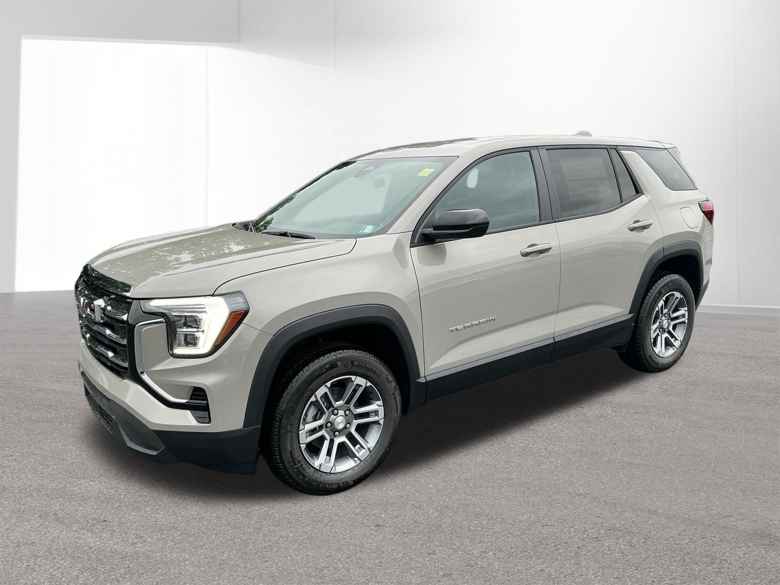 New 2027 GMC Terrain Elevation w/ LPO, Floor Liner Package AWD/4WD image 7