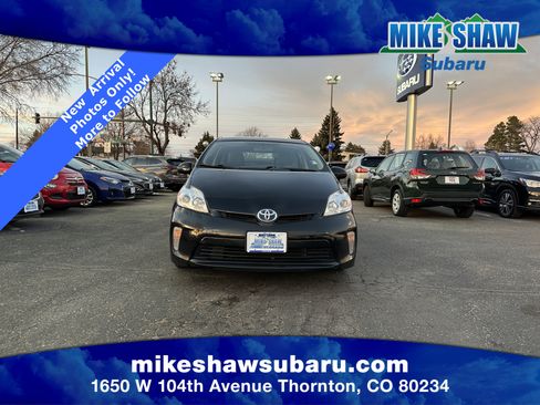 Used 2015 Toyota Prius Four image 2