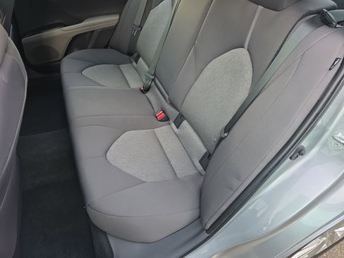 Used 2023 Toyota Camry LE image 19