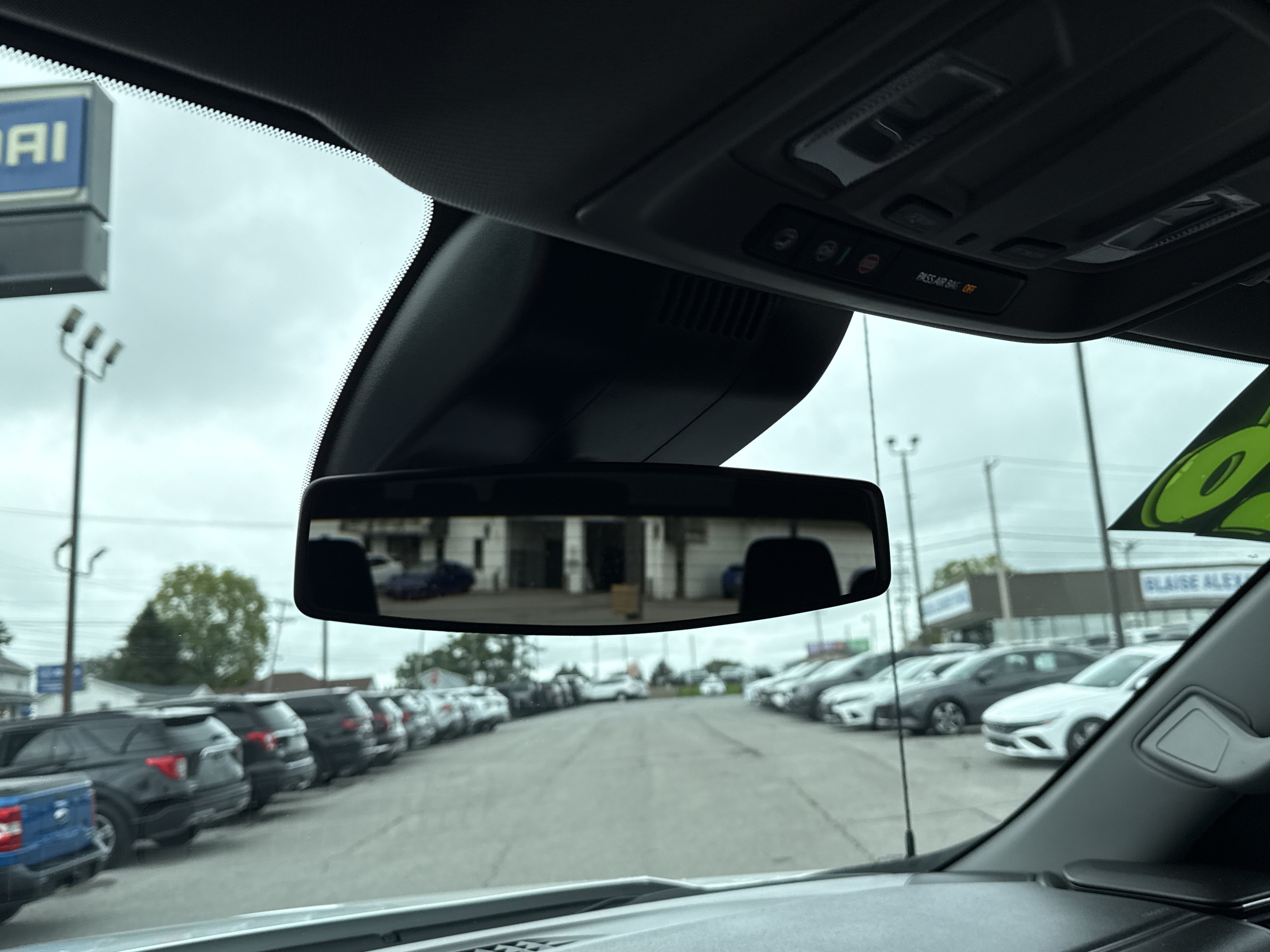 Used 2026 Chevrolet Silverado 1500 RST AWD/4WD image 27
