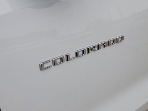 Used 2024 Chevrolet Colorado Trail Boss image 9