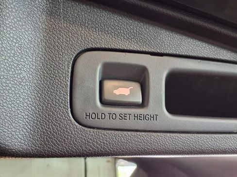Used 2022 Honda CR-V Touring image 7