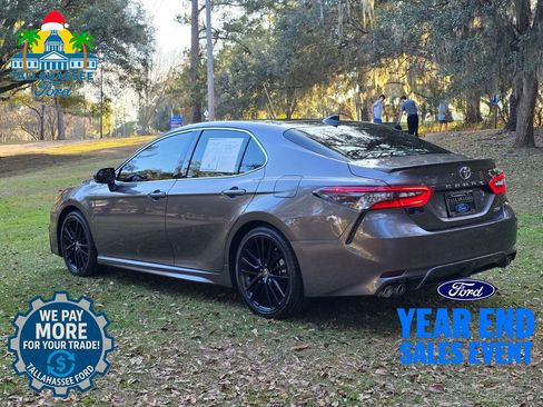 Used 2024 Toyota Camry XSE image 3