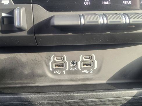 Used 2022 RAM 1500 Laramie AWD/4WD image 27