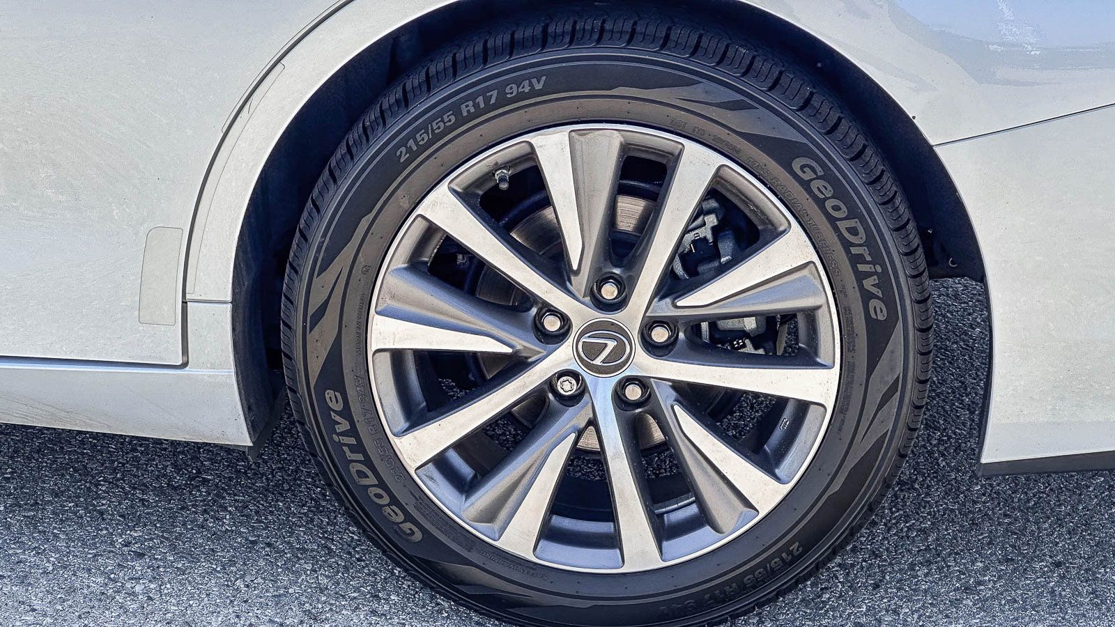 Used 2021 Lexus ES 350 w/ Accessory Package FWD image 12