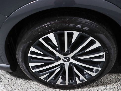 Used 2024 Lexus RX 350 Premium Plus w/ Convenience Package image 11