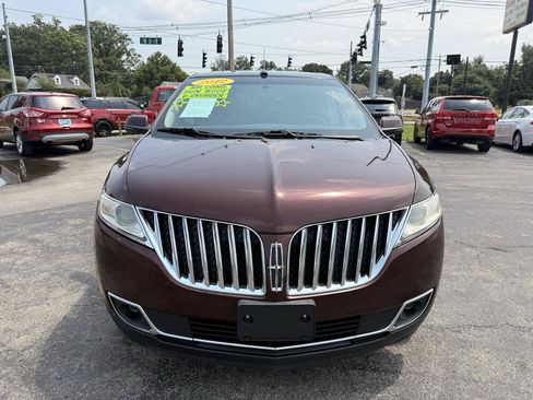 Used 2012 Lincoln MKX AWD image 3