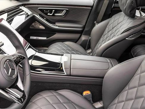 New 2026 Mercedes-Benz S 580 4MATIC Sedan image 11