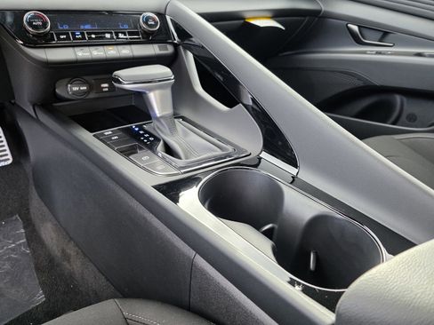 New 2026 Hyundai Elantra Sport image 27