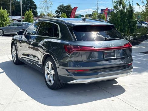 Used 2019 Audi e-tron Premium Plus AWD/4WD image 5