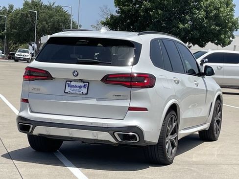 Used 2021 BMW X5 xDrive40i w/ M Sport Package AWD/4WD image 4