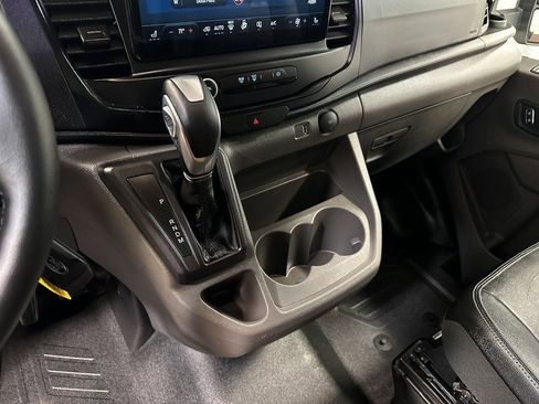 Used 2023 Ford Transit 350 DRW AWD image 12