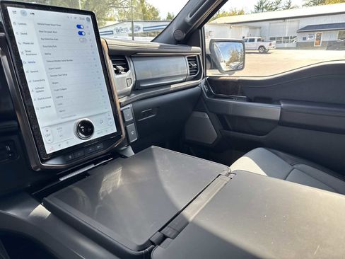 Used 2022 Ford F150 Lightning Lariat w/ Tow Technology Package image 36