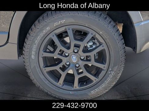 Used 2024 Subaru Crosstrek 2.5i Wilderness AWD/4WD image 9