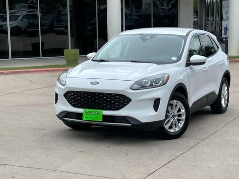 Used 2021 Ford Escape SE AWD/4WD image 9