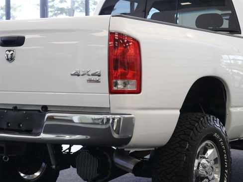 Used 2005 Dodge Ram 2500 Truck SLT w/ Quad Cab Big Horn Value Group AWD/4WD image 38