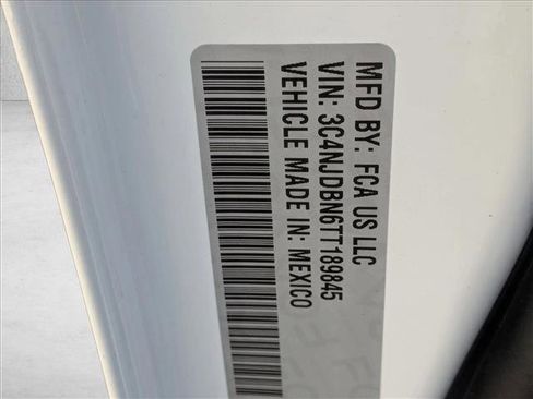 New 2026 Jeep Compass Latitude image 18