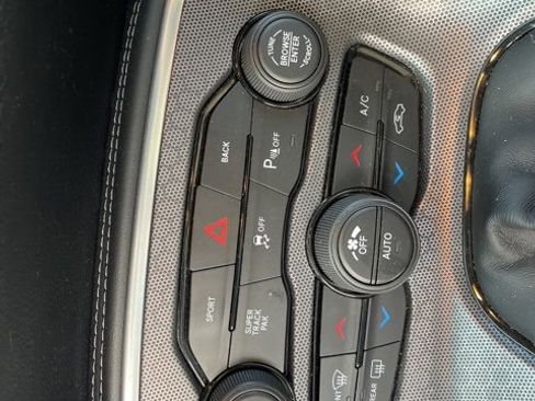 Used 2016 Dodge Challenger R/T Scat Pack image 42