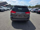 Used 2012 Toyota Sienna LE image 3