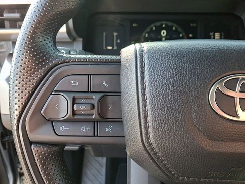 Used 2025 Toyota Tacoma SR5 image 23