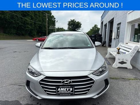 Used 2018 Hyundai Elantra SEL FWD image 2