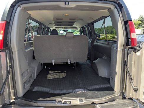 Used 2013 Chevrolet Express 3500 LS w/ Power Package image 17