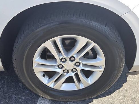 Used 2018 Buick Enclave Premium w/ Trailering Package FWD image 18