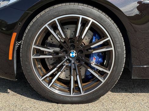 Used 2019 BMW M5 w/ Executive Package image 9